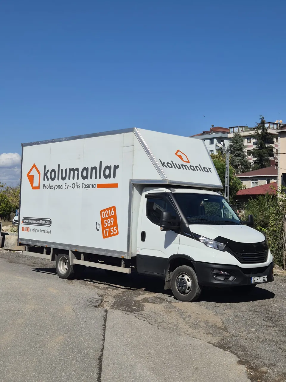 Kolumanlar taşıma aracının önden ve yandan görünümü
