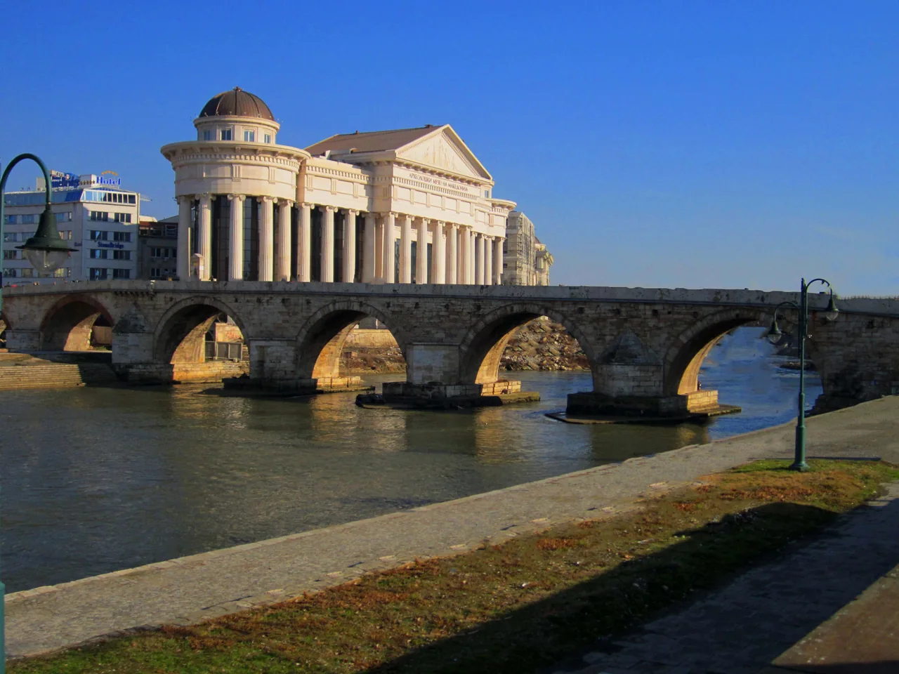 Stone Bridge (Skopje)